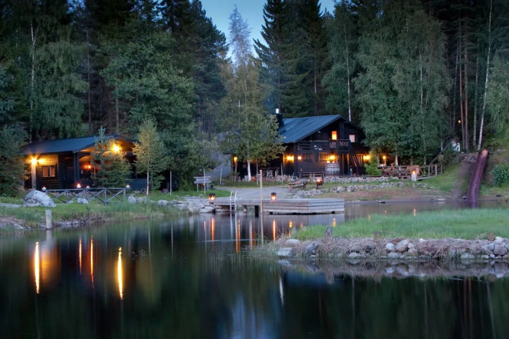 Jarvisydan Sauna World